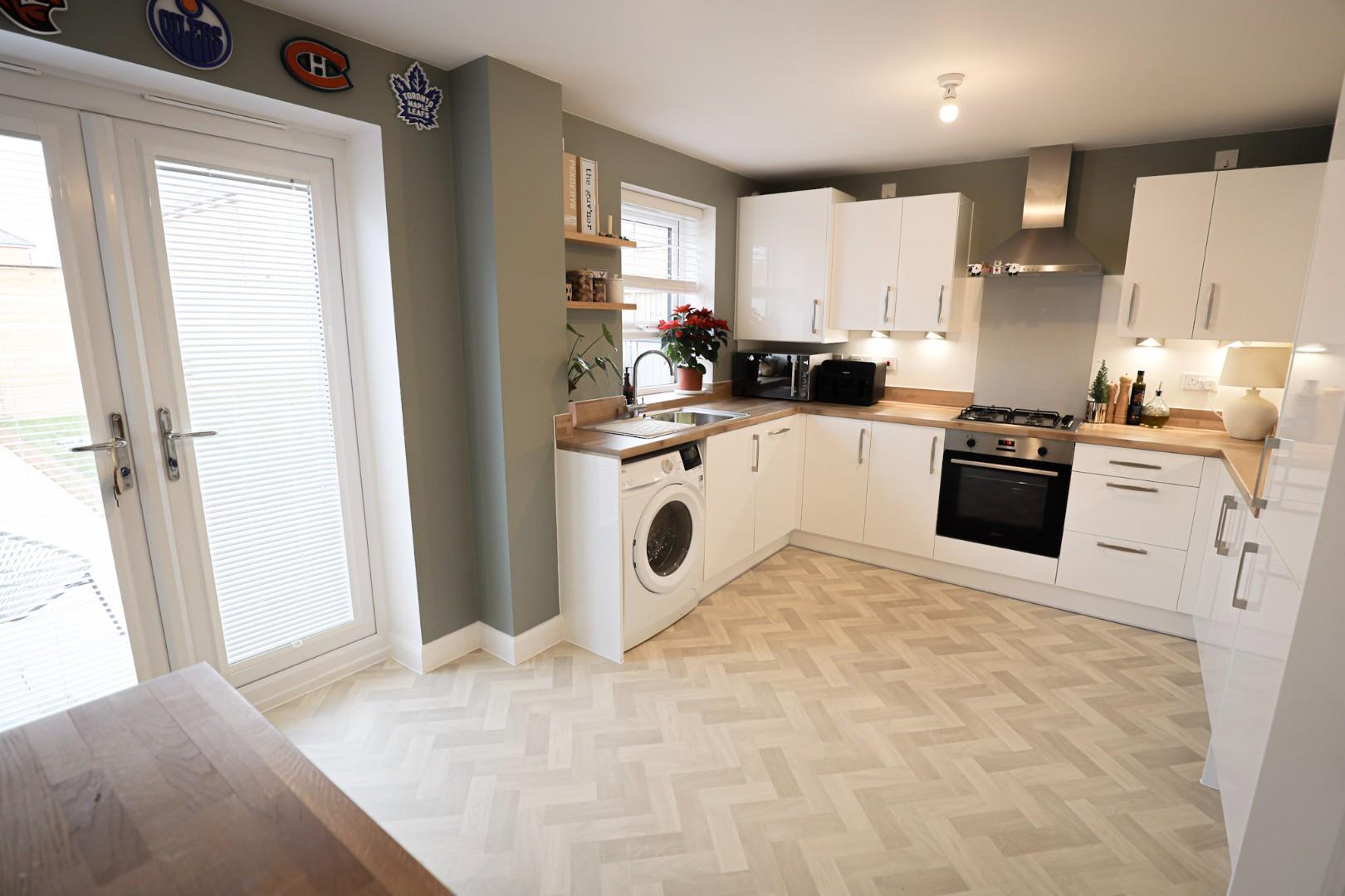 105 Ffordd Y Spitfire, St Athan, Vale of Glamorgan, CF62 4HN